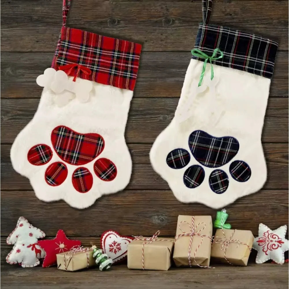 Christmas Socks New Year Decorations Buffalo Plaid Pet Stockings for Cats and Dogs Paw Pattern Hanging Pendant Toy Doll Gifts