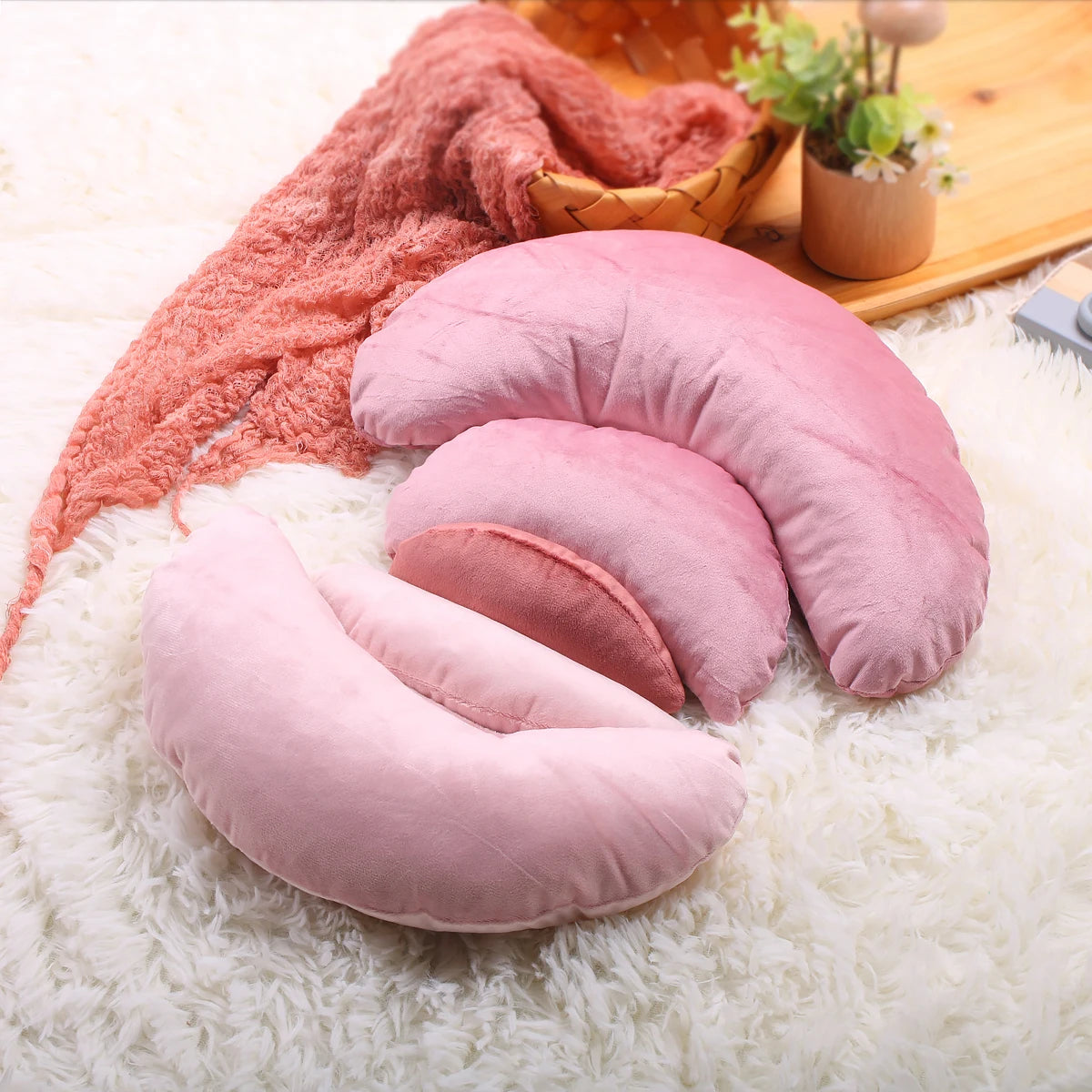 Ylsteed 5 Pieces Set Soft Touch Newborn Posing Pillow For Photography Studio Photo Props Accessories