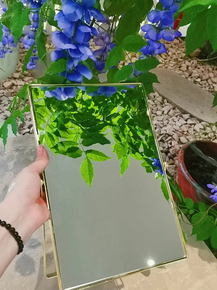 High-end Metal Makeup Mirrow Oval Rorate Standing Mirror Bathroom Desk Luxury Hairdressing Mirror Mural Home Decor for Girls