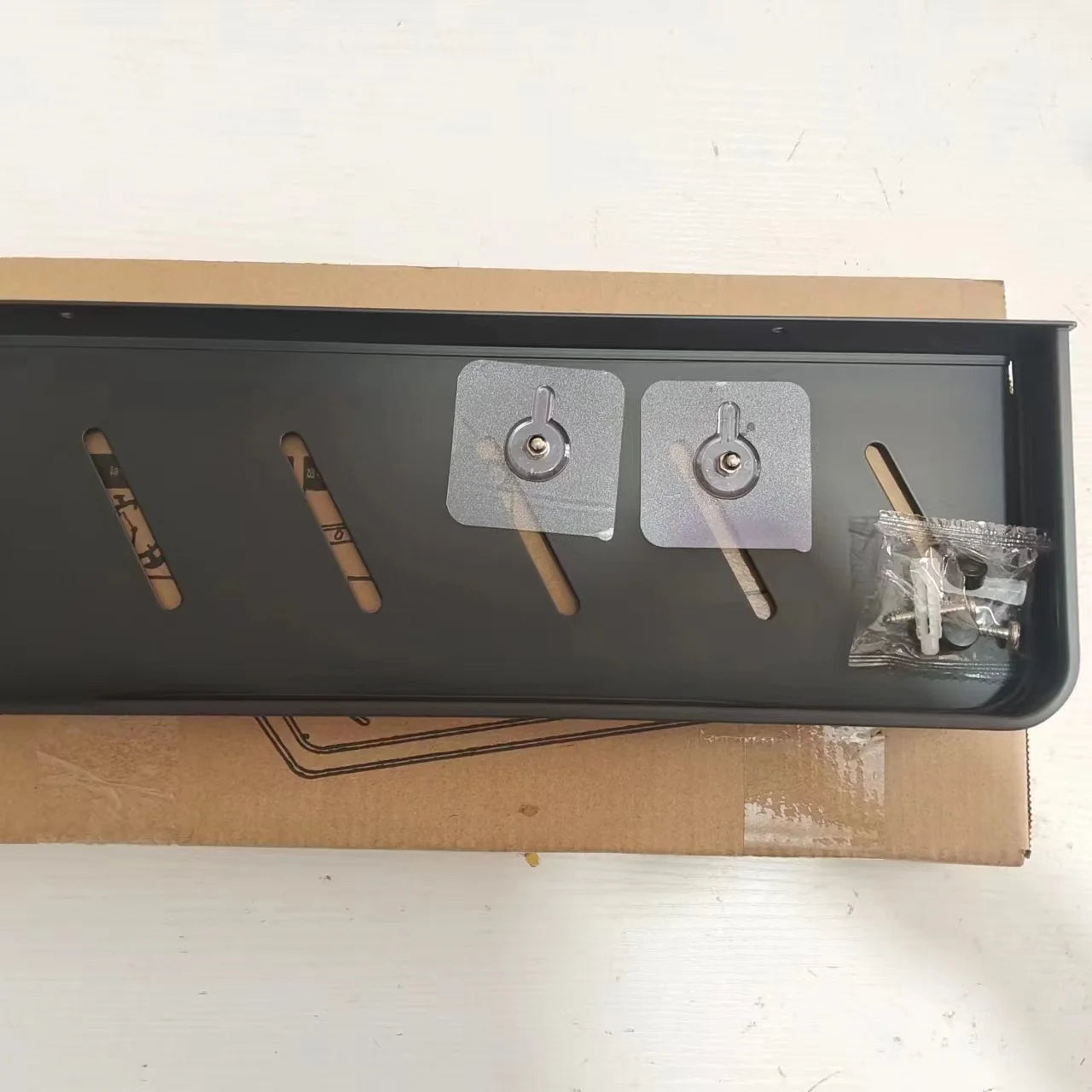 ULA Bathroom Shelf 30/40/50cm Kitchen Wall Shelf Metal Shower Holder Sticker Rack Towel Bar Robe Hooks Bathroom Black Hooks