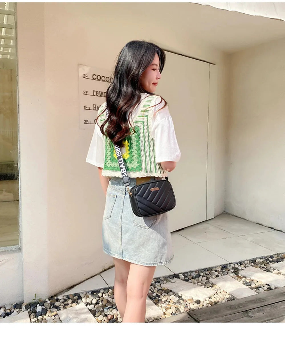 High quality women's PU rolling strip camera bag shoulder bag mobile phone bag casual crossbody bag