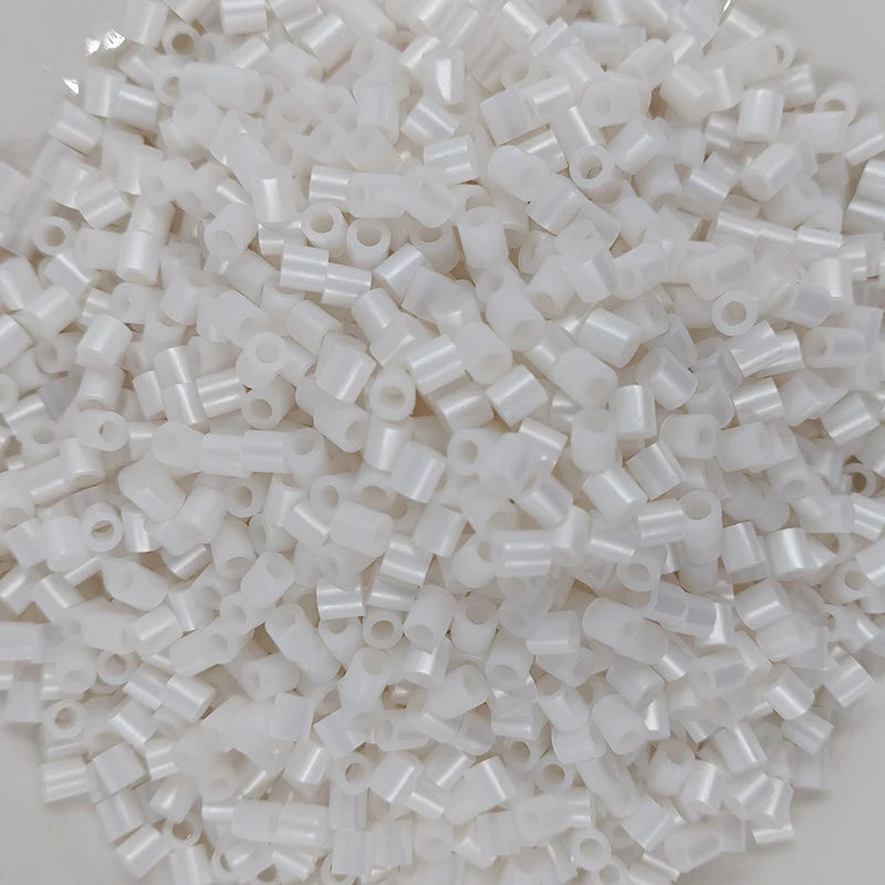 Fuse Beads 1000pcs 5MM 3D Pixel Puzzle Iron Beads Handmade Crafts Decor DIY Make Puzzle Toy High Quality Melting Beads