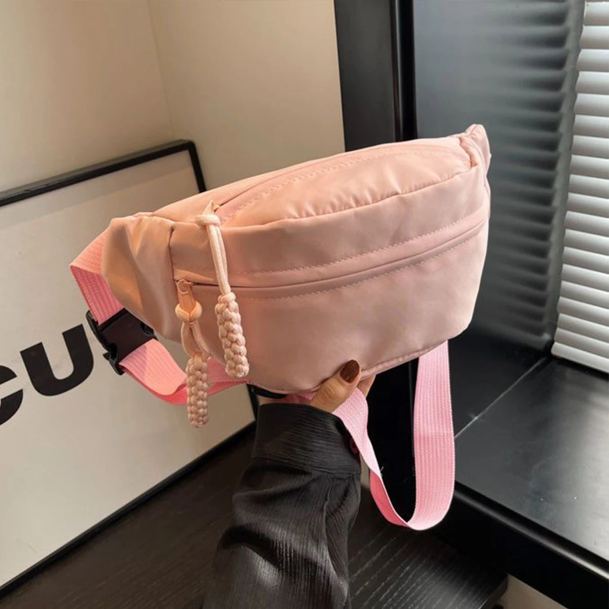 Women’s Lightweight Nylon Waist Bag Large Capacity Zipper Multiple Compartments Crossbody Bag Stylish Practical for Daily Use