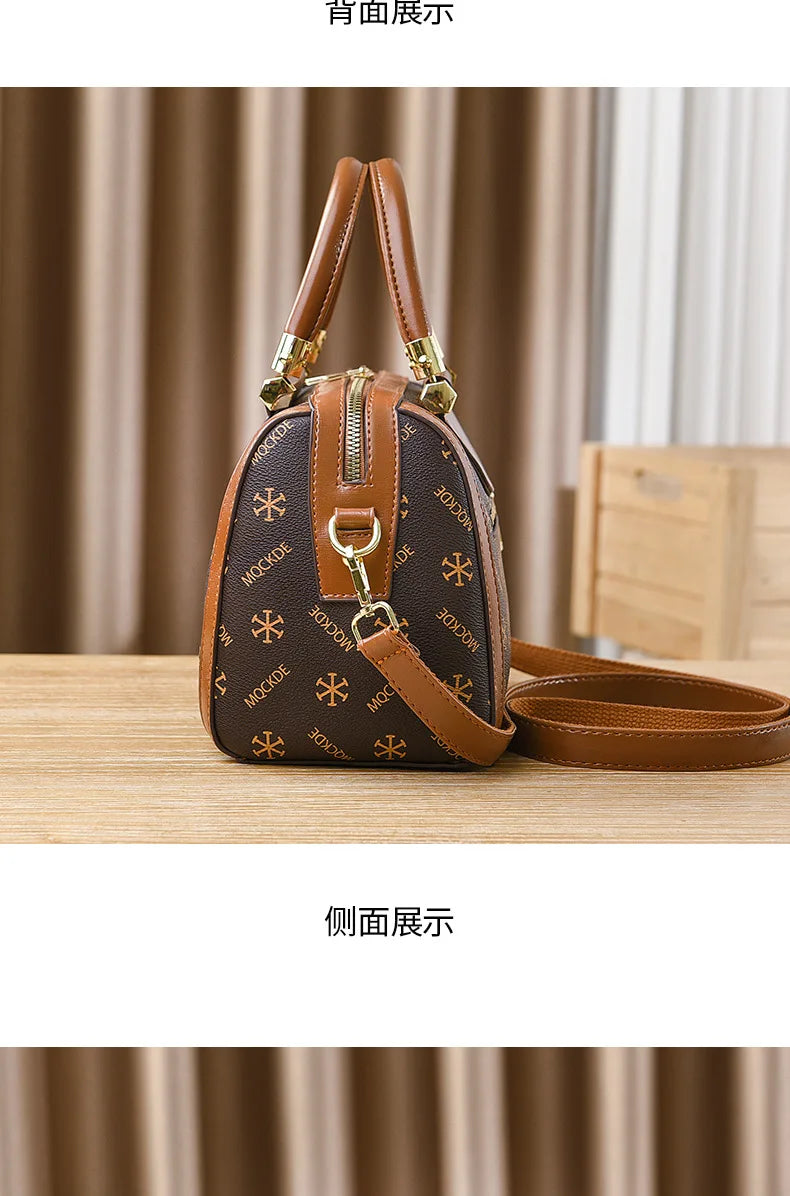 2024 Fashion New Boston Pillow Bag Soft Leather Women's Handbag Versatile Classic Shoulder Bag Large Capacity Crossbody Bag