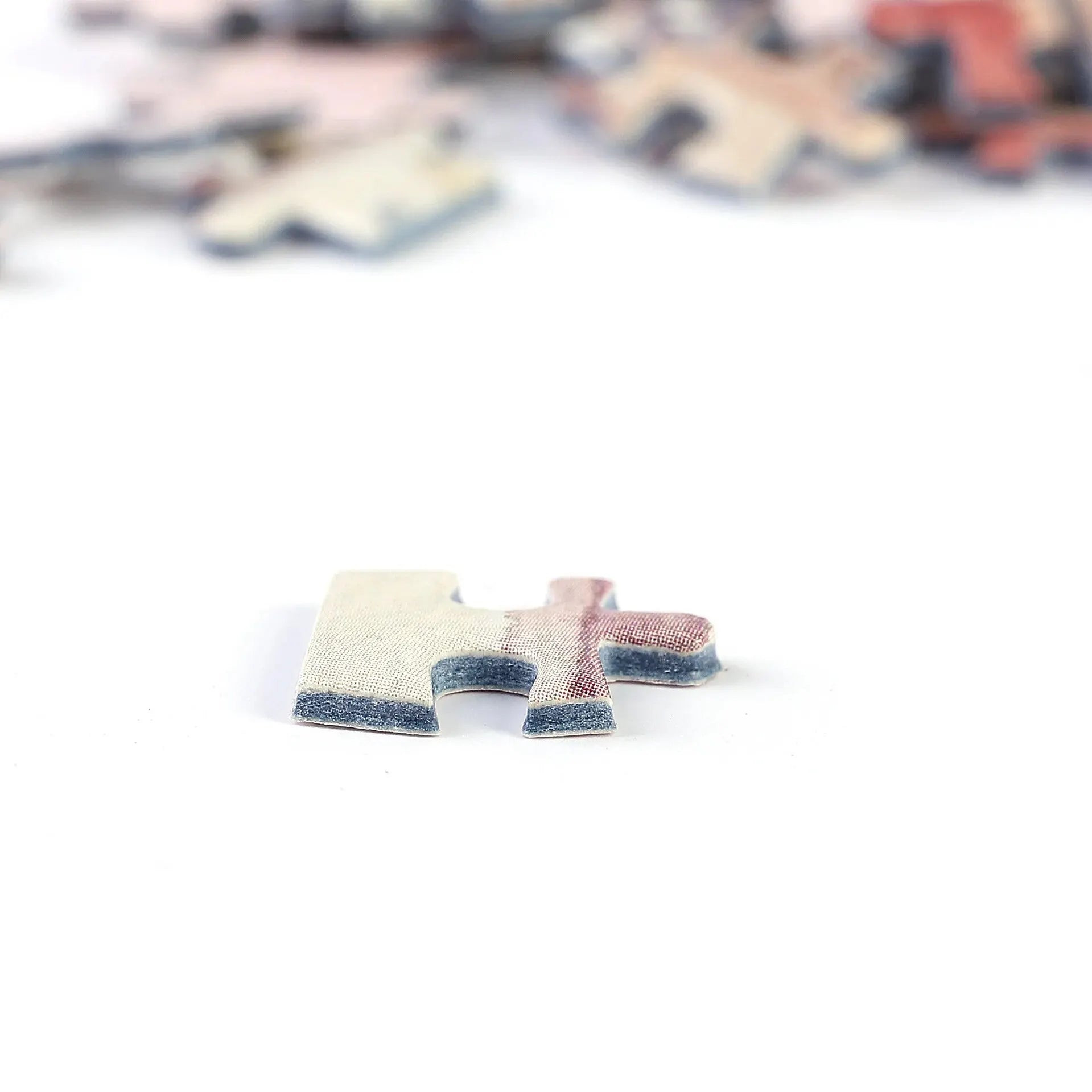 Test Tube Puzzle 150pcs Sakura Train Romantic Town Decompress Toy Educational Family Game