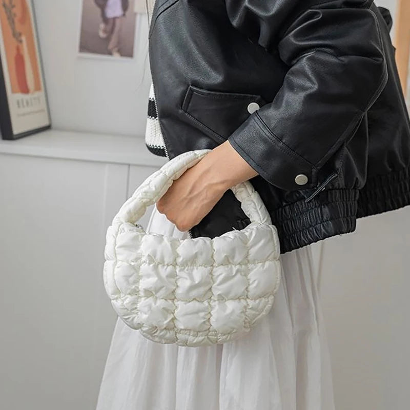 Candy bag Fashion Mini Puffer Tote Bag Quilted Circle Phone Purse  Elegant  Soft Nylon Padded Key Pouch Simple Trend Handbag