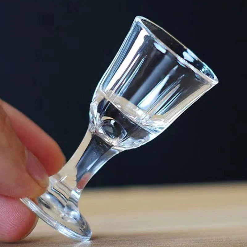 6pcs Shot Glass 10ml Small Capacity Glass Spirits Cup Goblet Spirits Cup Wine Dispenser Wholesale Drinkware Transparent Cups