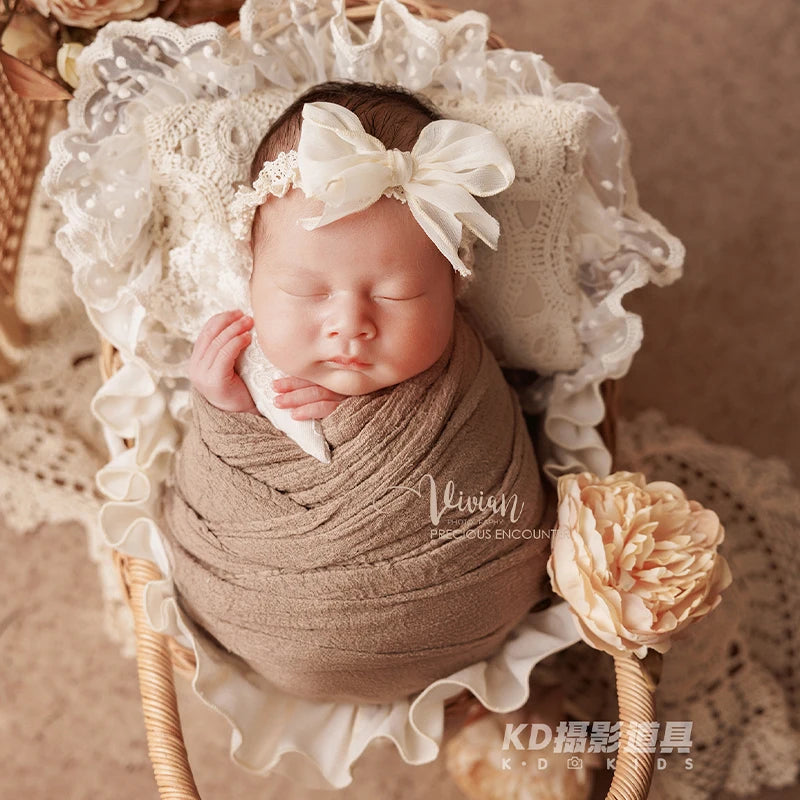 0-1month Newborn Photography Props Baby Girl Boy Cradle Prop Knitted Pompom Hat Posing Pillows Infants Studio Shooting Accessori