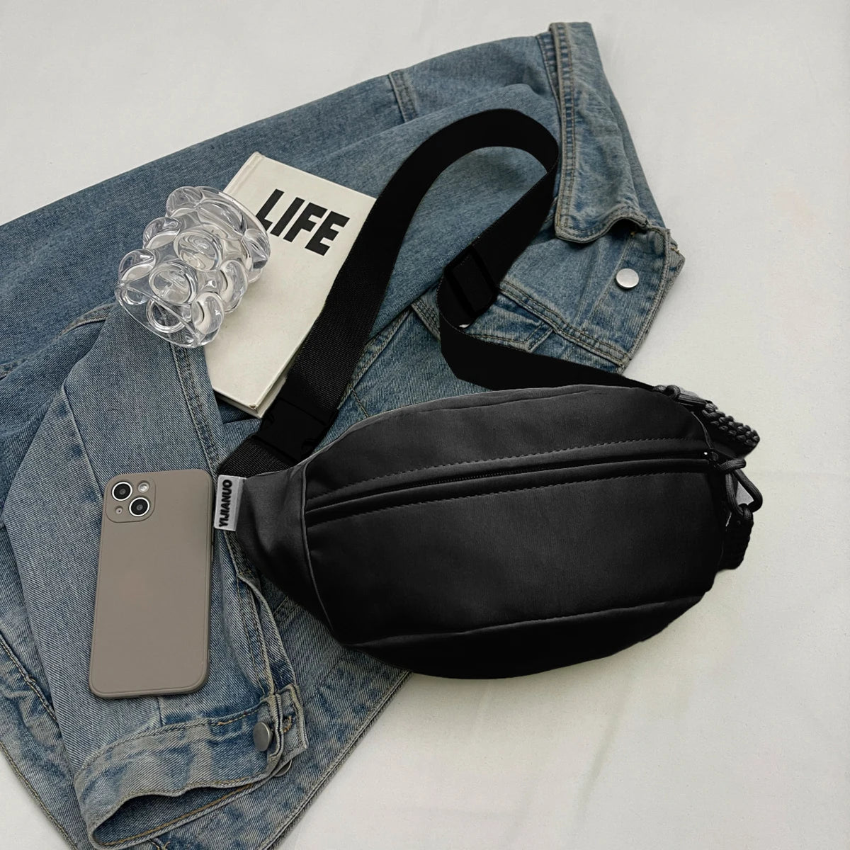 Women’s Lightweight Nylon Waist Bag Large Capacity Zipper Multiple Compartments Crossbody Bag Stylish Practical for Daily Use