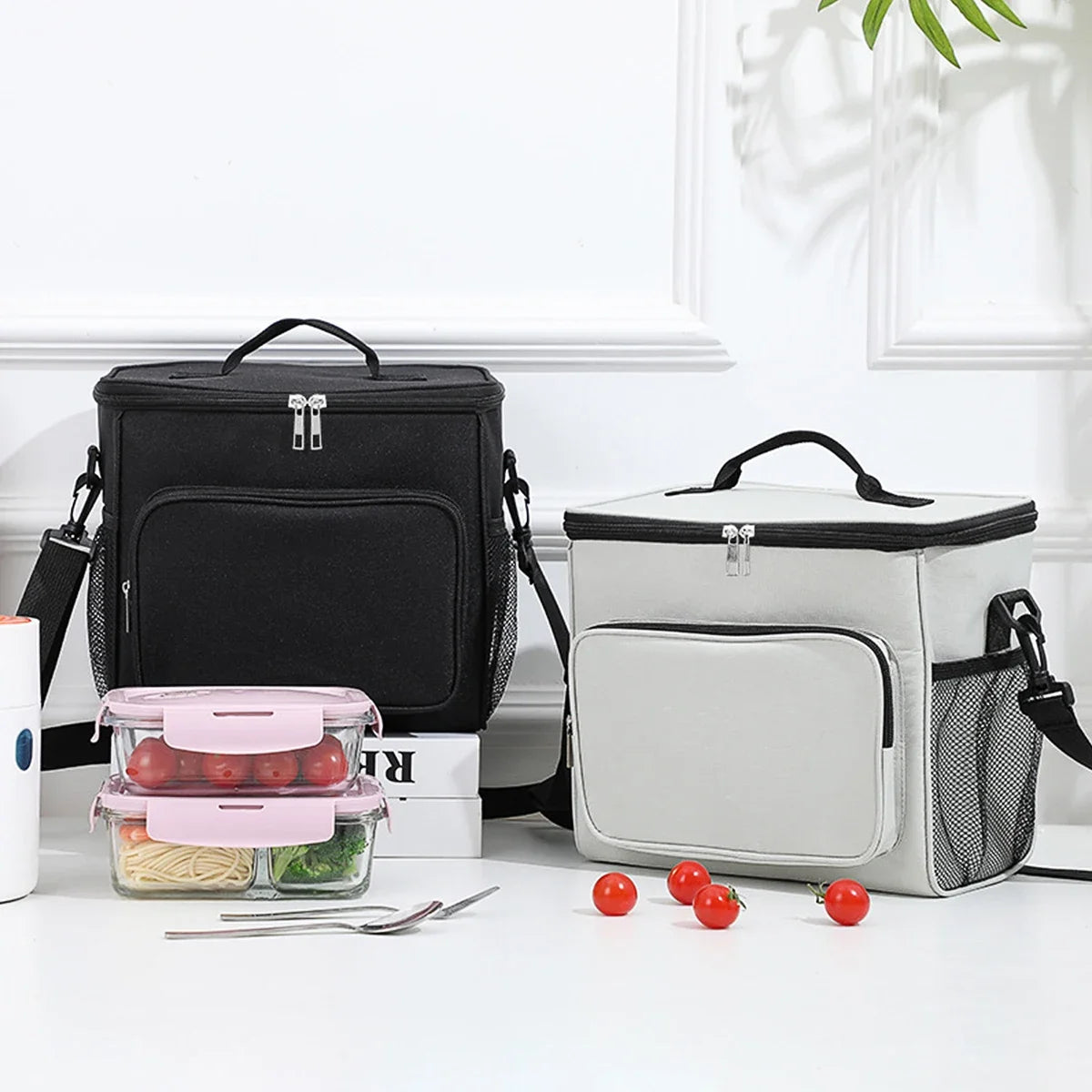 Portable lunch bag food thermal box durable waterproof office cooler lunchbox with adjustable shoulder strap insulated case. ZMT