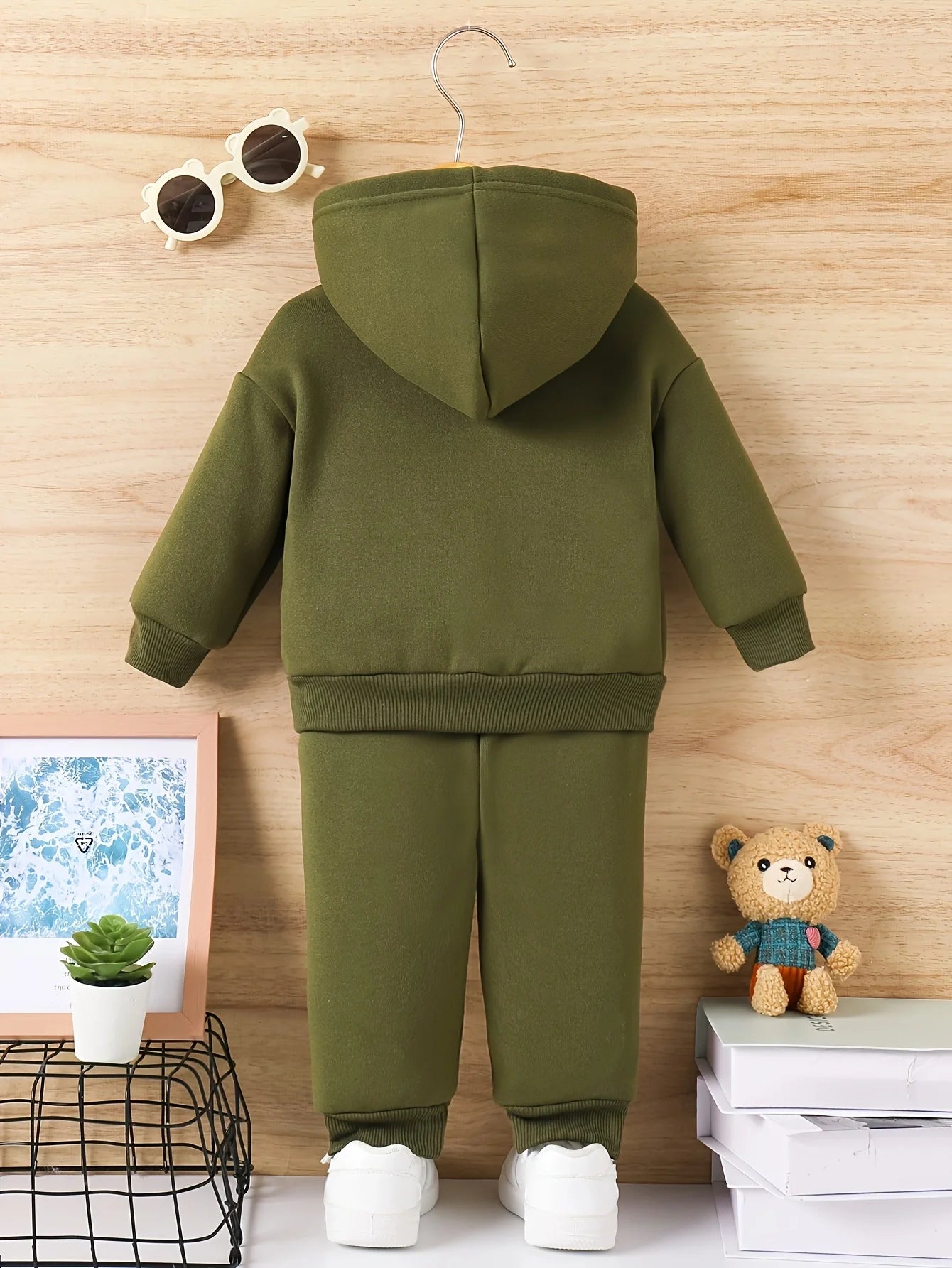 Baby Boy KING Crown Pattern Fleece Hoodie+Casual Pants Two Piece Set Spring and Autumn Sportswear