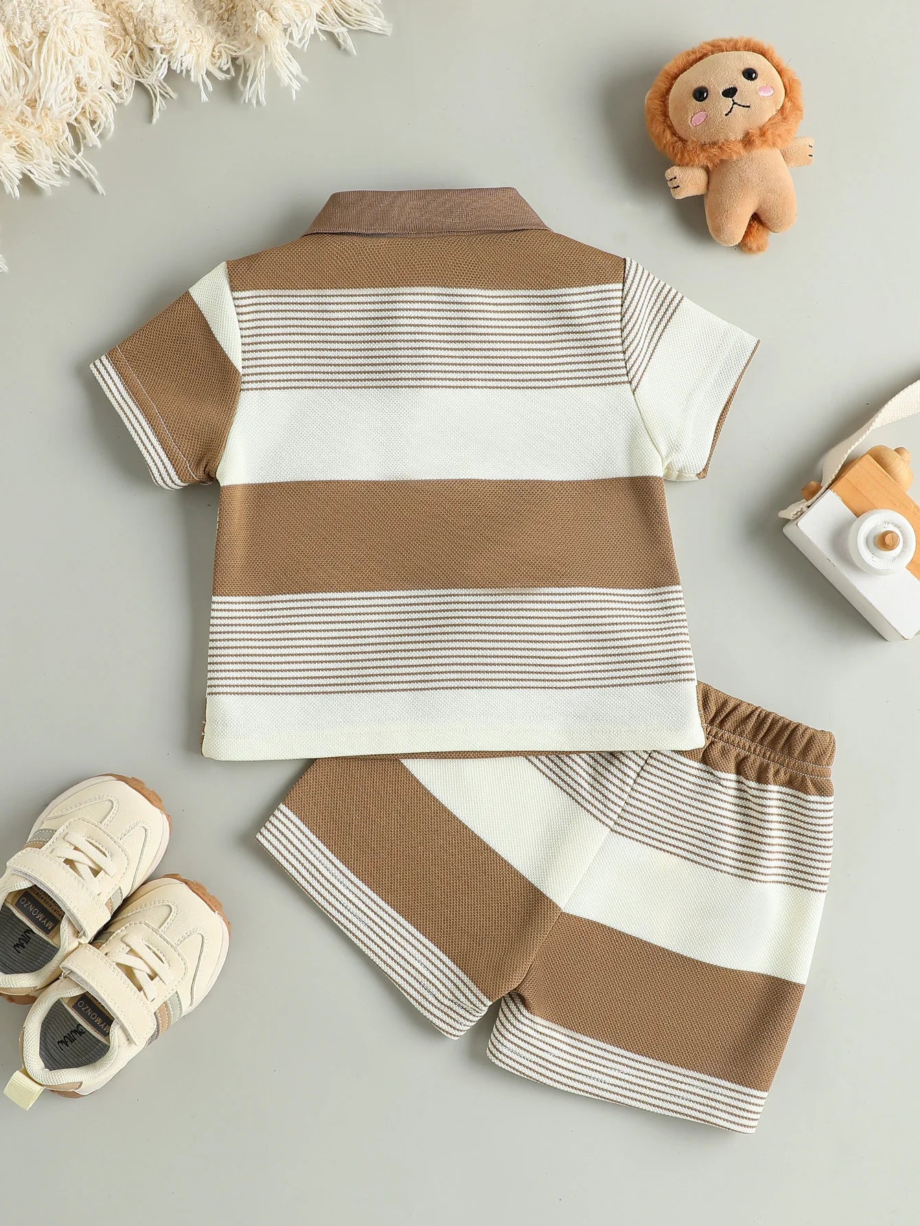 Children’s Summer New Arrival Boys’ Regular Striped Teddy Bear Short T-Shirt and Shorts Casual Sport Two-Piece Set