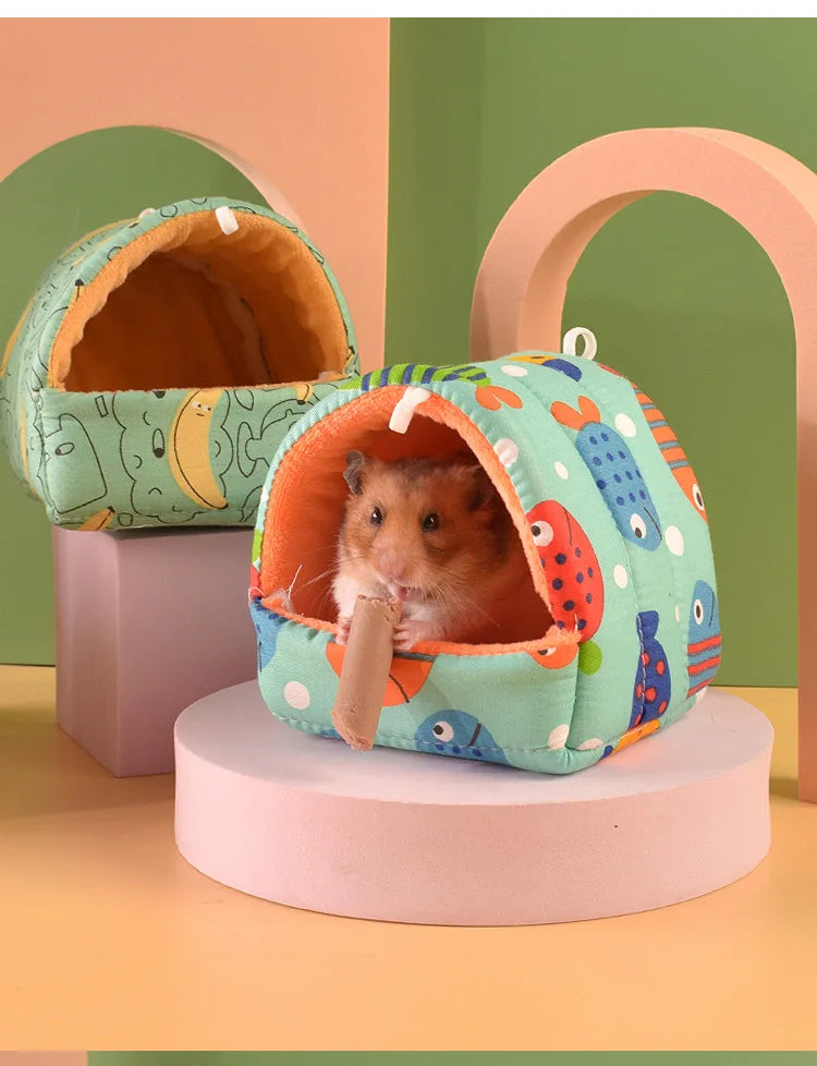 Cute Cartoon Rabbit Squirrel Mini Cage Guinea Pig Nest Small Animal Mice Rat Pet Sleeping Bed Hamster House Winter Warm Soft Mat