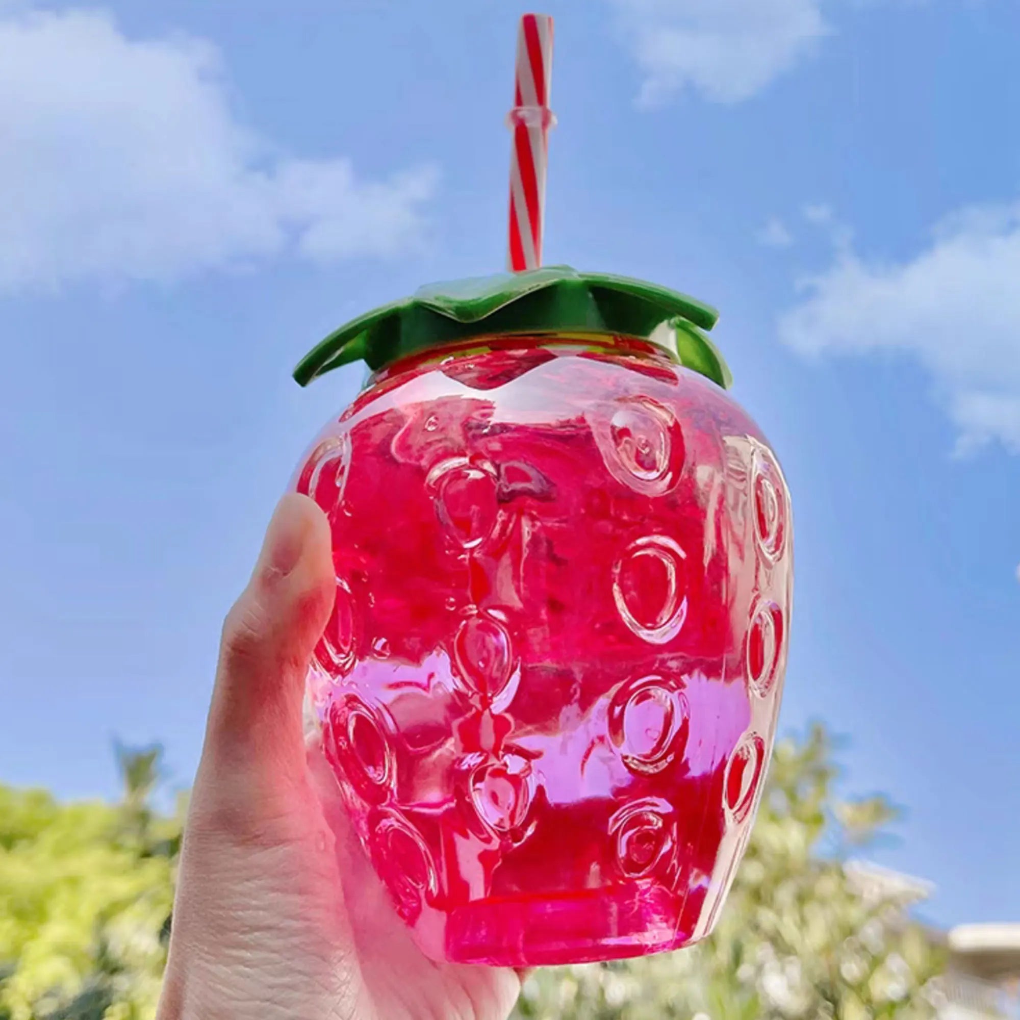 500ml PET Strawberry Shaped Children's Straw Mug Clear Strawberry Juice Mug Cold Water Mug Photography Accessories