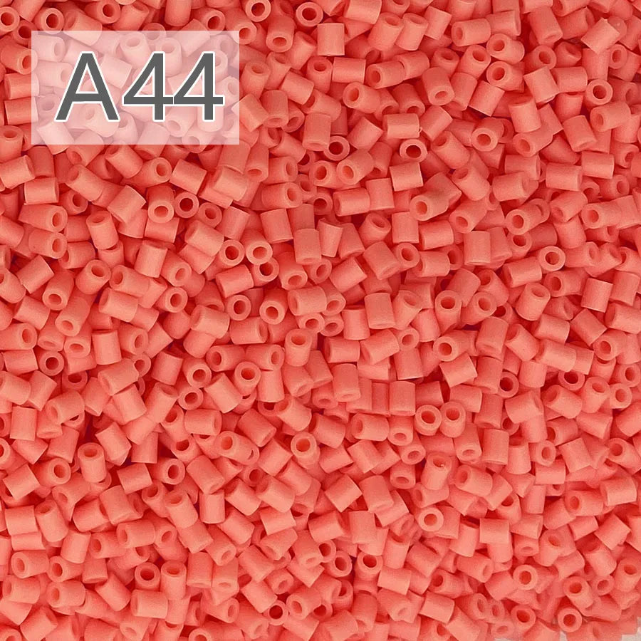 2.6mm/1000pcs bag Mini  Perler Hama Beads Iron Beads for Kids Diy Puzzles High Quality Handmade Gift Toy