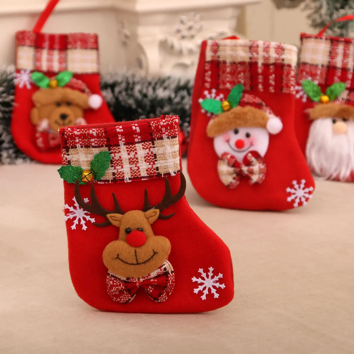 4PCS Red Christmas Stocking Brown Plaid Sock Mouth Santa Claus Snowman Reindeer Bear Doll Christmas Stocking New Year Home Decor