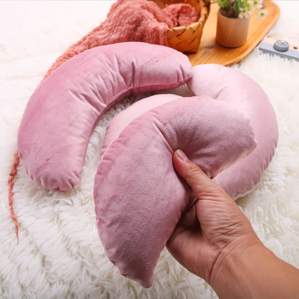 Ylsteed 5 Pieces Set Soft Touch Newborn Posing Pillow For Photography Studio Photo Props Accessories