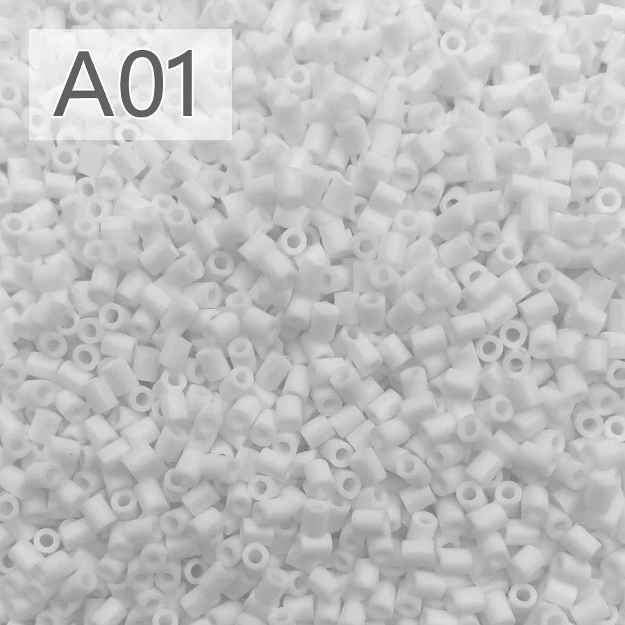 2.6mm/1000pcs bag Mini  Perler Hama Beads Iron Beads for Kids Diy Puzzles High Quality Handmade Gift Toy