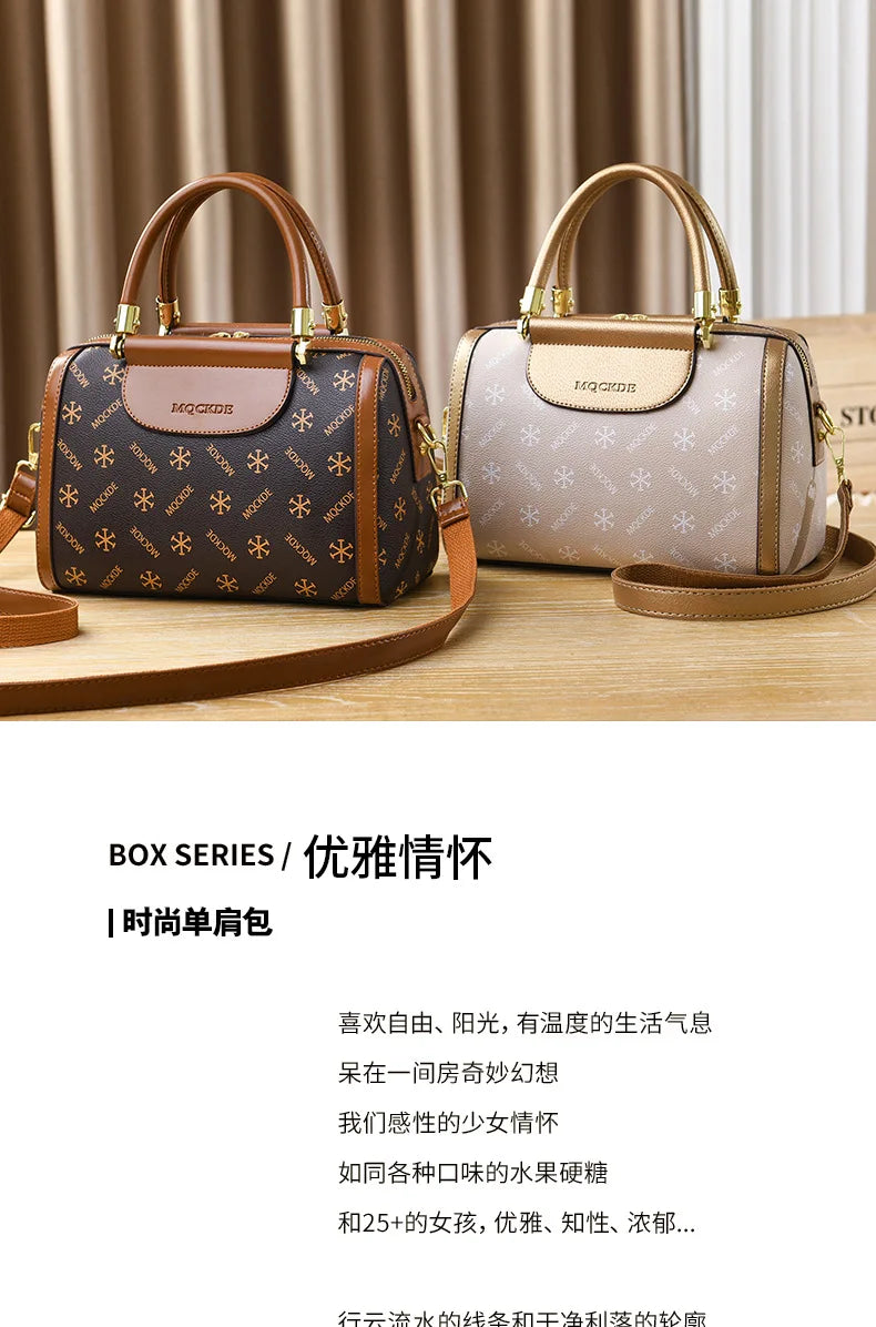 2024 Fashion New Boston Pillow Bag Soft Leather Women's Handbag Versatile Classic Shoulder Bag Large Capacity Crossbody Bag