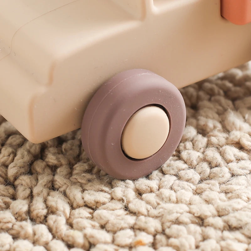 1Pcs Food Grade Baby Silicone Teether Toy Cartoon Car Nursing Teething Ring BPA Free Newborn Health Molar Chewing Accessorie Toy