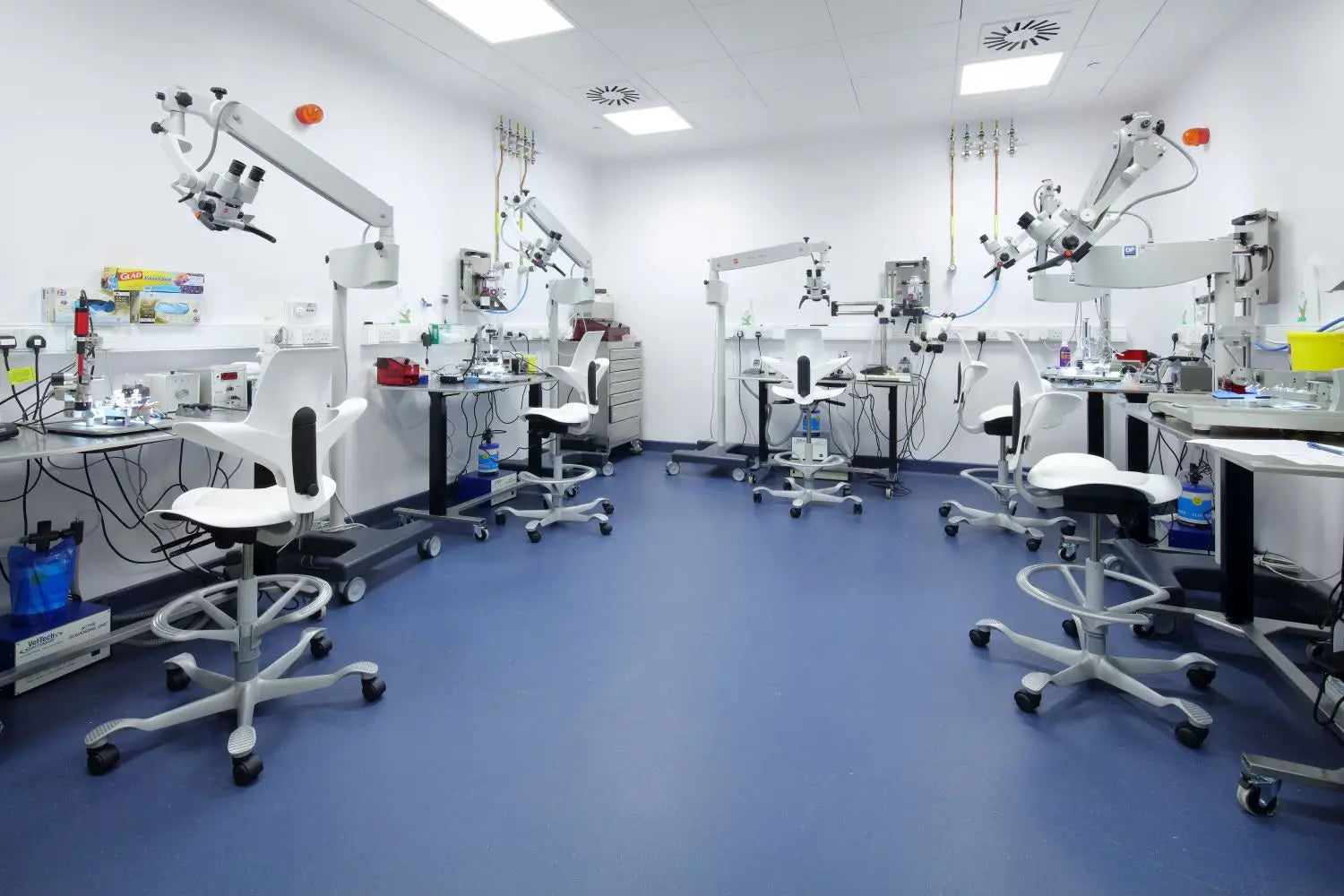 Ergonomic High Quality Comfortable Office Chair Euro Design Bar Stool Student Desk Computer & Gaming Gamer Swivel Chair