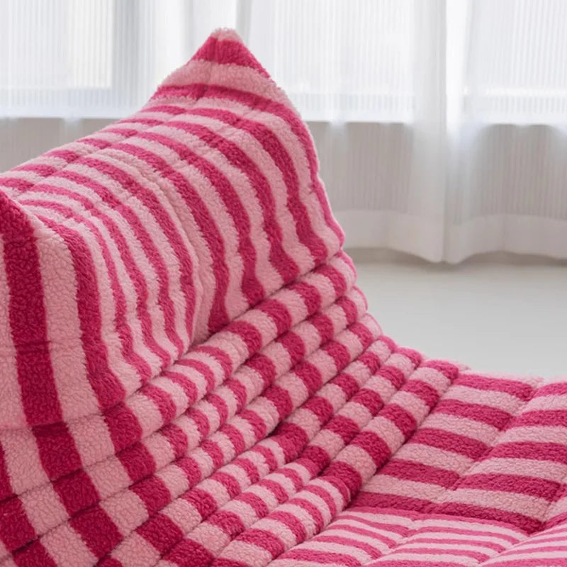 European Kawaii Living Room Sofas Boneless Design Ergonomic Comfortable Living Room Sofas Upholstered Cute Canapé Lit Furniture