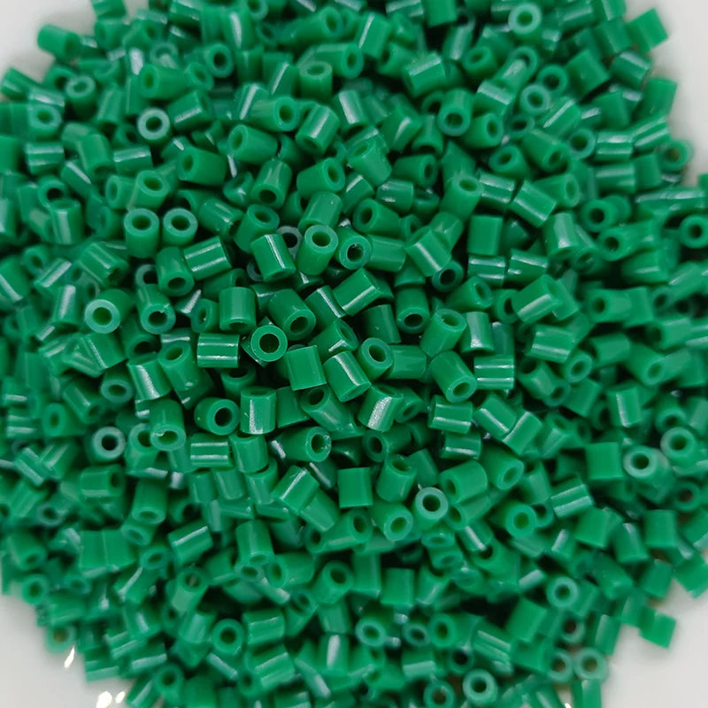 Fuse Beads 1000pcs 5MM 3D Pixel Puzzle Iron Beads Handmade Crafts Decor DIY Make Puzzle Toy High Quality Melting Beads