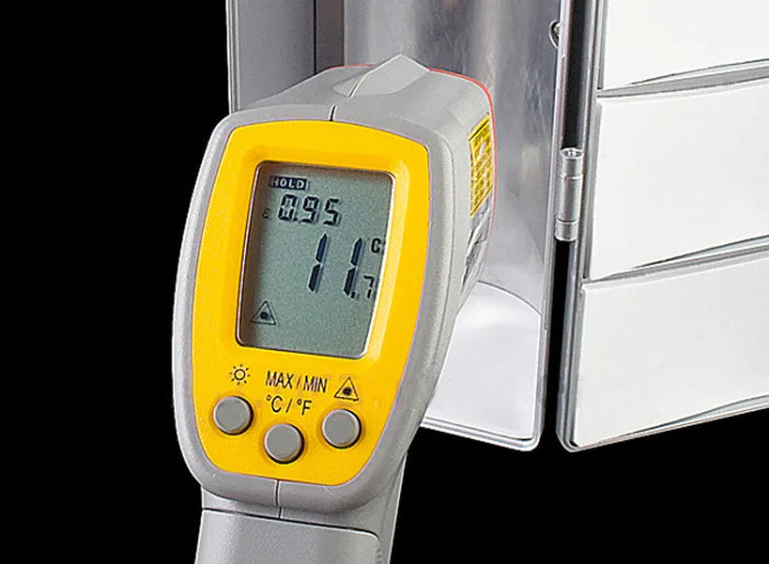 Factory sales direct Mini USB fridge creative Mini Fridge Mini medicine cosmetics refrigerator