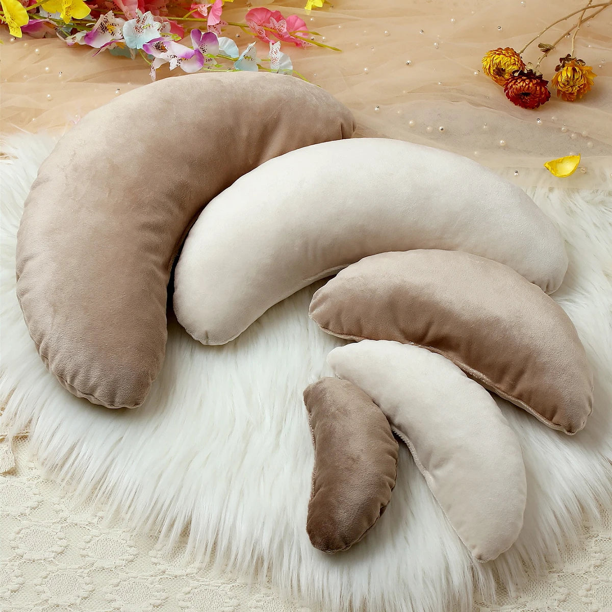 Ylsteed 5 Pieces Set Soft Touch Newborn Posing Pillow For Photography Studio Photo Props Accessories