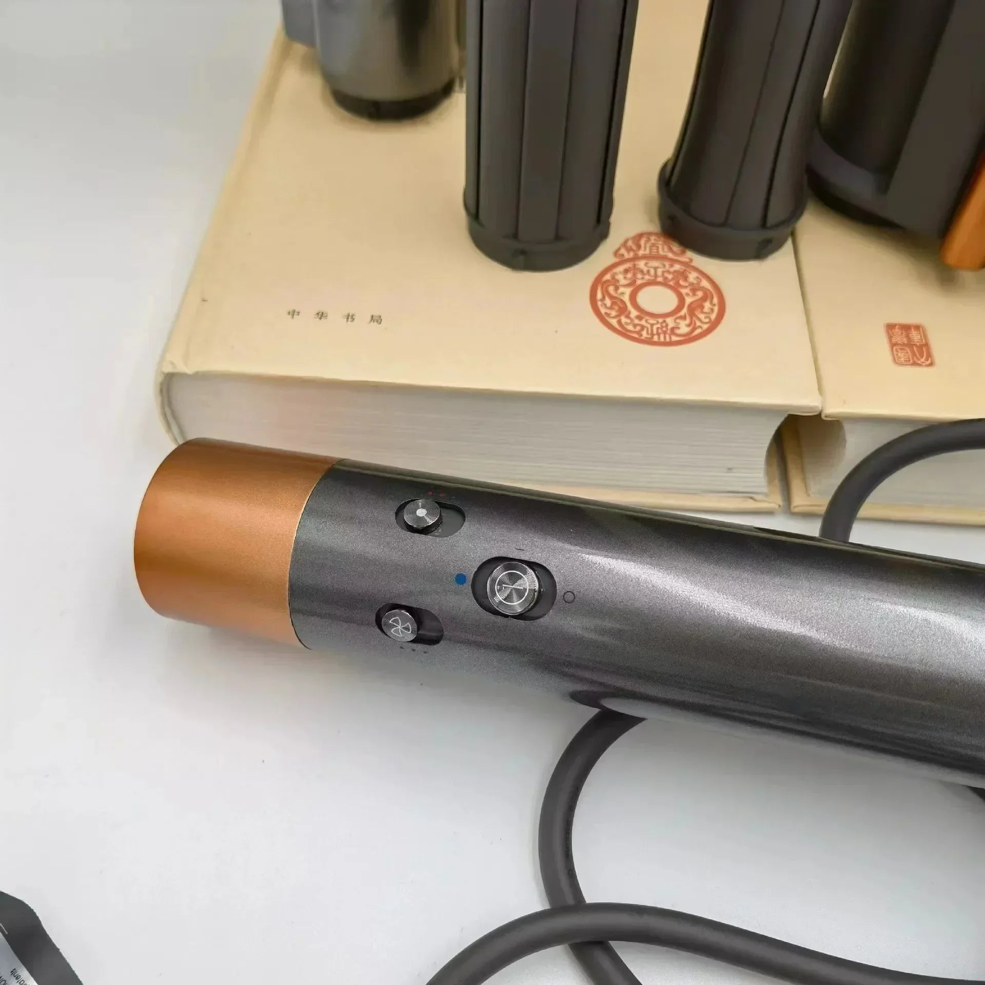 Curling Iron Wearing Hair Dryer Hot Comb Air Professional Curling Iron Hair Straightener Spazzola Capelli 다이슨 HS05 Cepillo