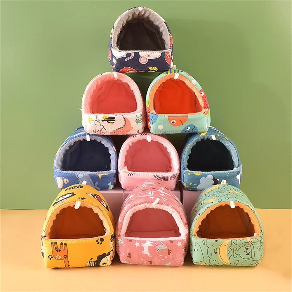 Cute Cartoon Rabbit Squirrel Mini Cage Guinea Pig Nest Small Animal Mice Rat Pet Sleeping Bed Hamster House Winter Warm Soft Mat