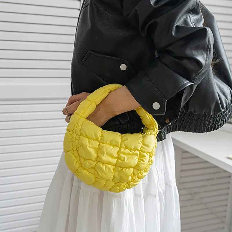 Candy bag Fashion Mini Puffer Tote Bag Quilted Circle Phone Purse  Elegant  Soft Nylon Padded Key Pouch Simple Trend Handbag