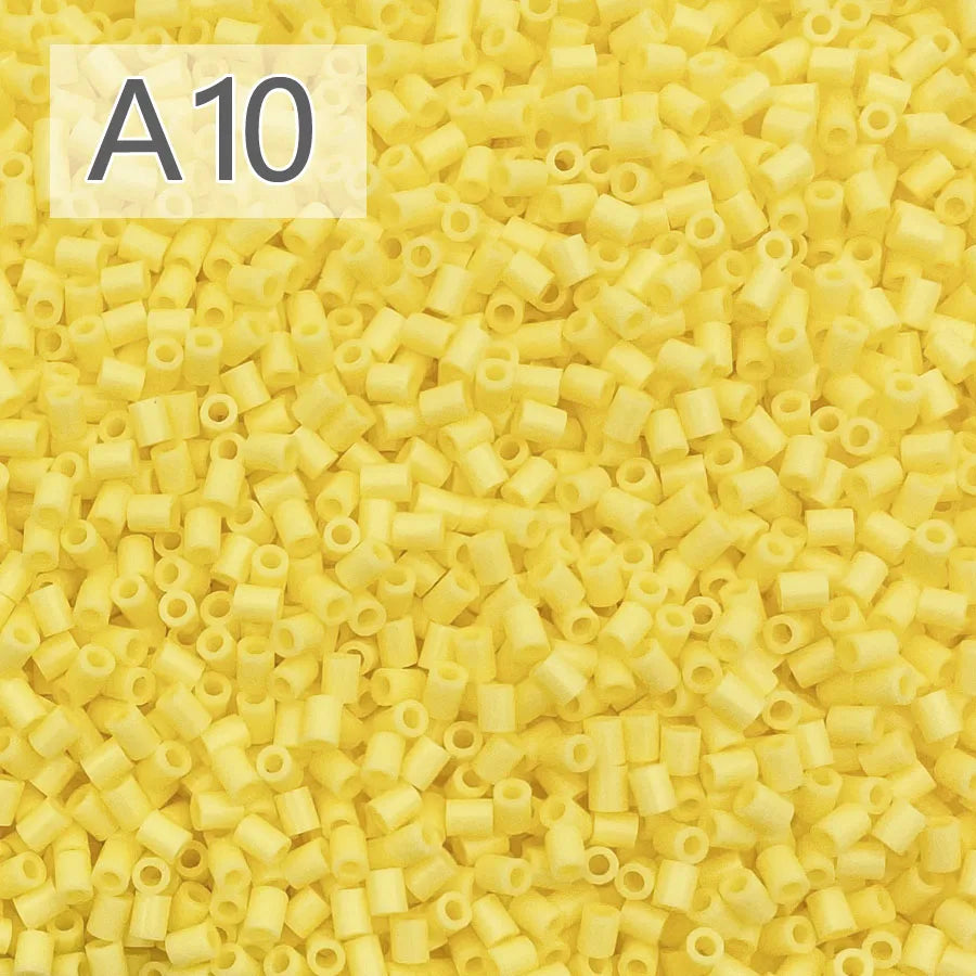 2.6mm/1000pcs bag Mini  Perler Hama Beads Iron Beads for Kids Diy Puzzles High Quality Handmade Gift Toy