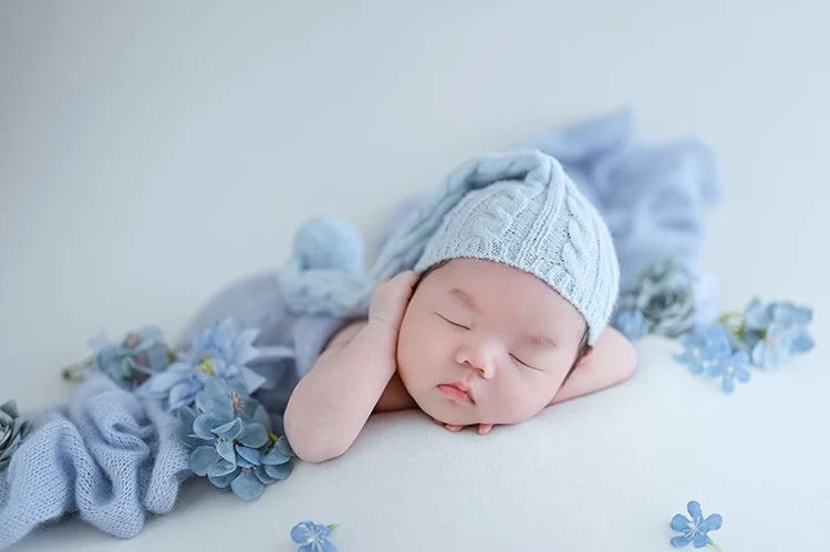 Blue Love Photography Theme Wrapping Props Knitted Night Cap Artificial Flower Photo Decoration Prop Studio Shooting Accessories