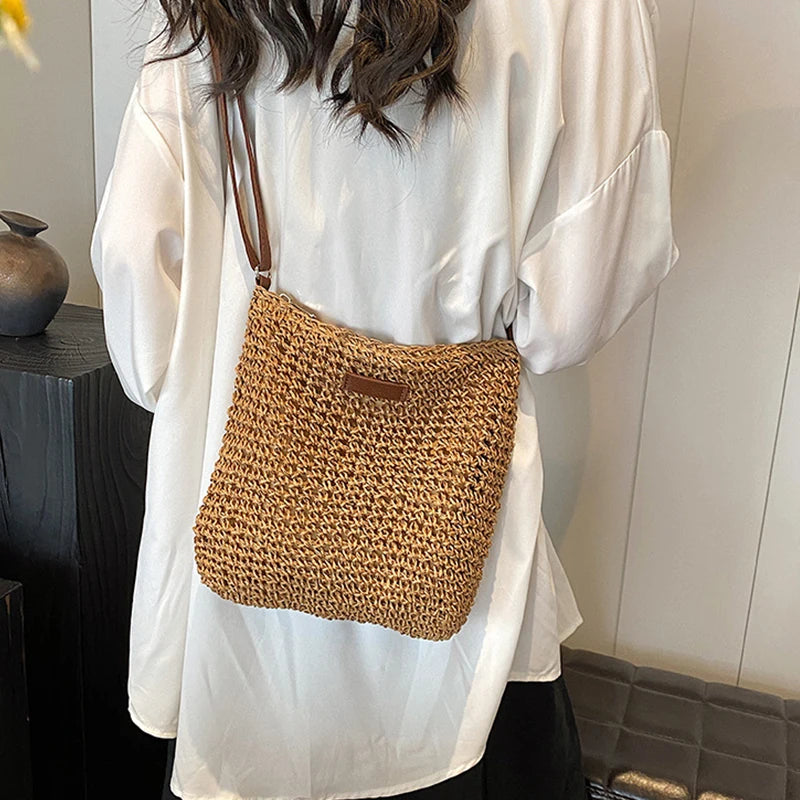Bohemian Straw Beach Bags For Women High Capacity Handmade Shoulder Bag Casual Woven Totes Bag Shopping Clutch Handbag Purse