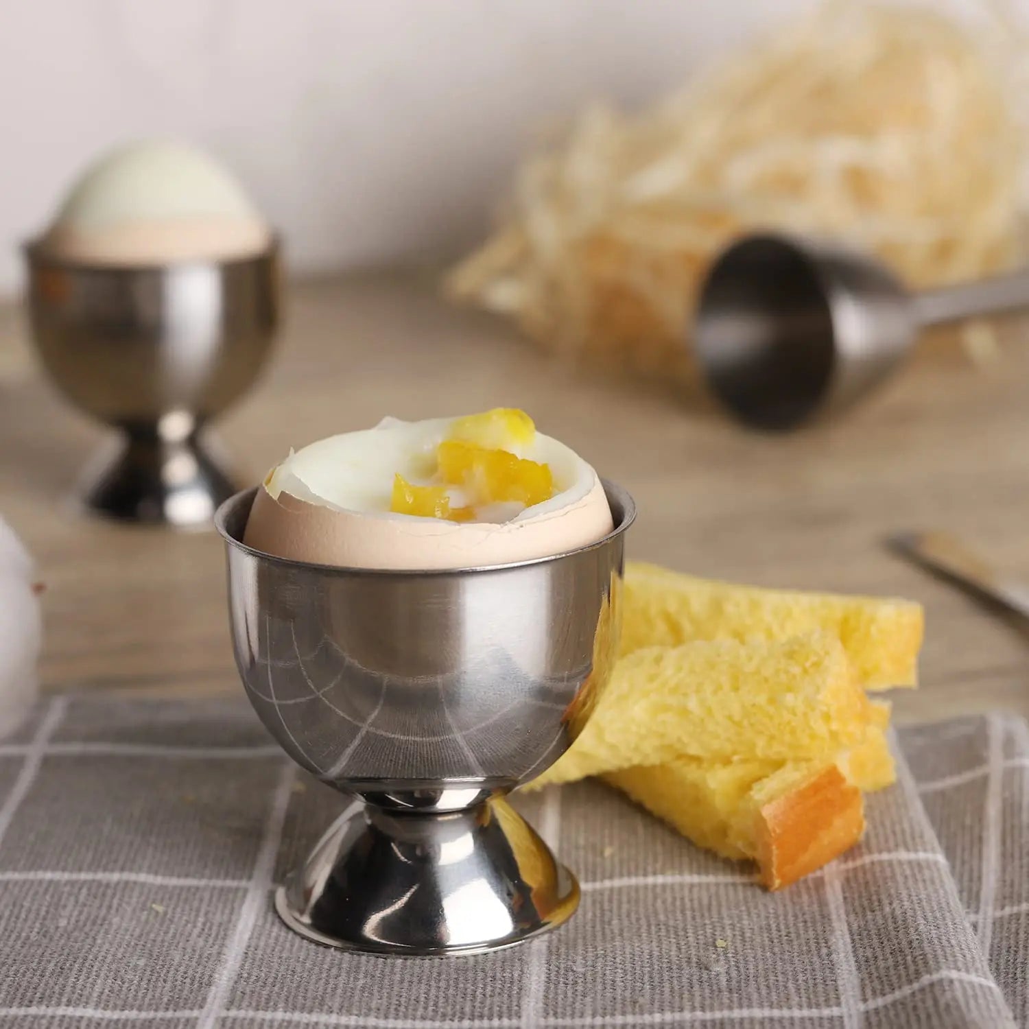 Egg Cup Topper Set Stainless Steel Soft Hard Boiled Egg Separator Holder with Egg Timer Spoon Cup Kitchen Gadget Tools