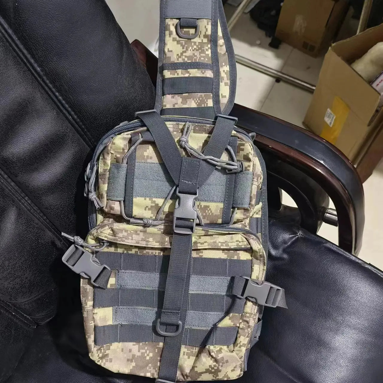 Rilibegan Chest Bag Waterproof Oxford Single Shoulder Bags Tactical Chest Bags Big Capacity Crossbody Bags Camouflage Chest Bag