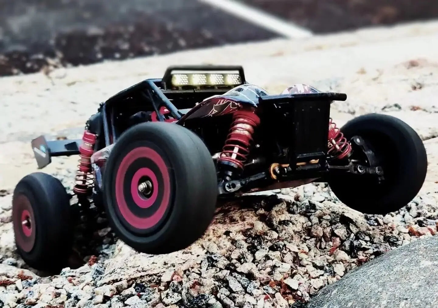 75 KM/H WLtoys 124016 V8 RC Car Brushless 4WD Electric High Speed Off-Road Remote Control Drift Rc Cars for Adults Toys