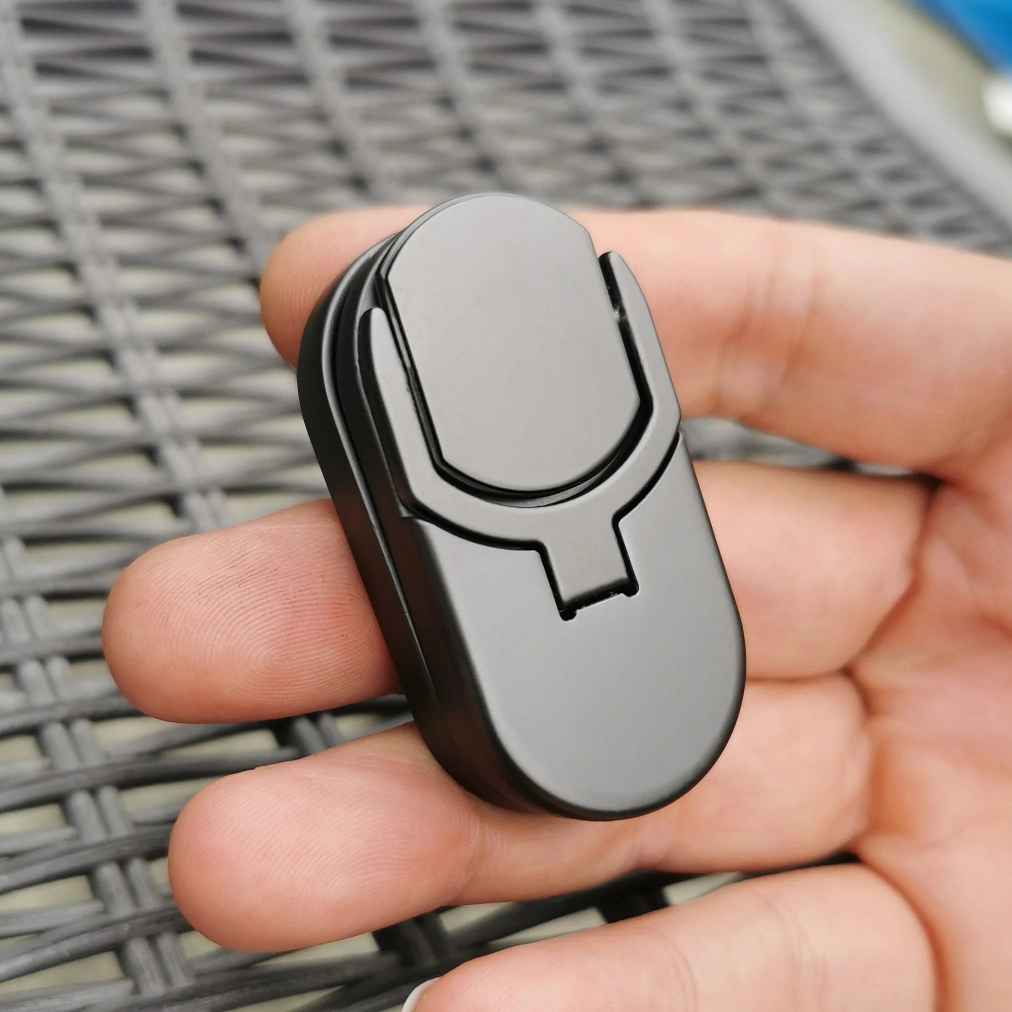 Target Push Slider Fidget Slider Toy Adult Metal Fidget Toy Finger Push Spin Coins Decompression Toys EDC Haptic Slider Gift