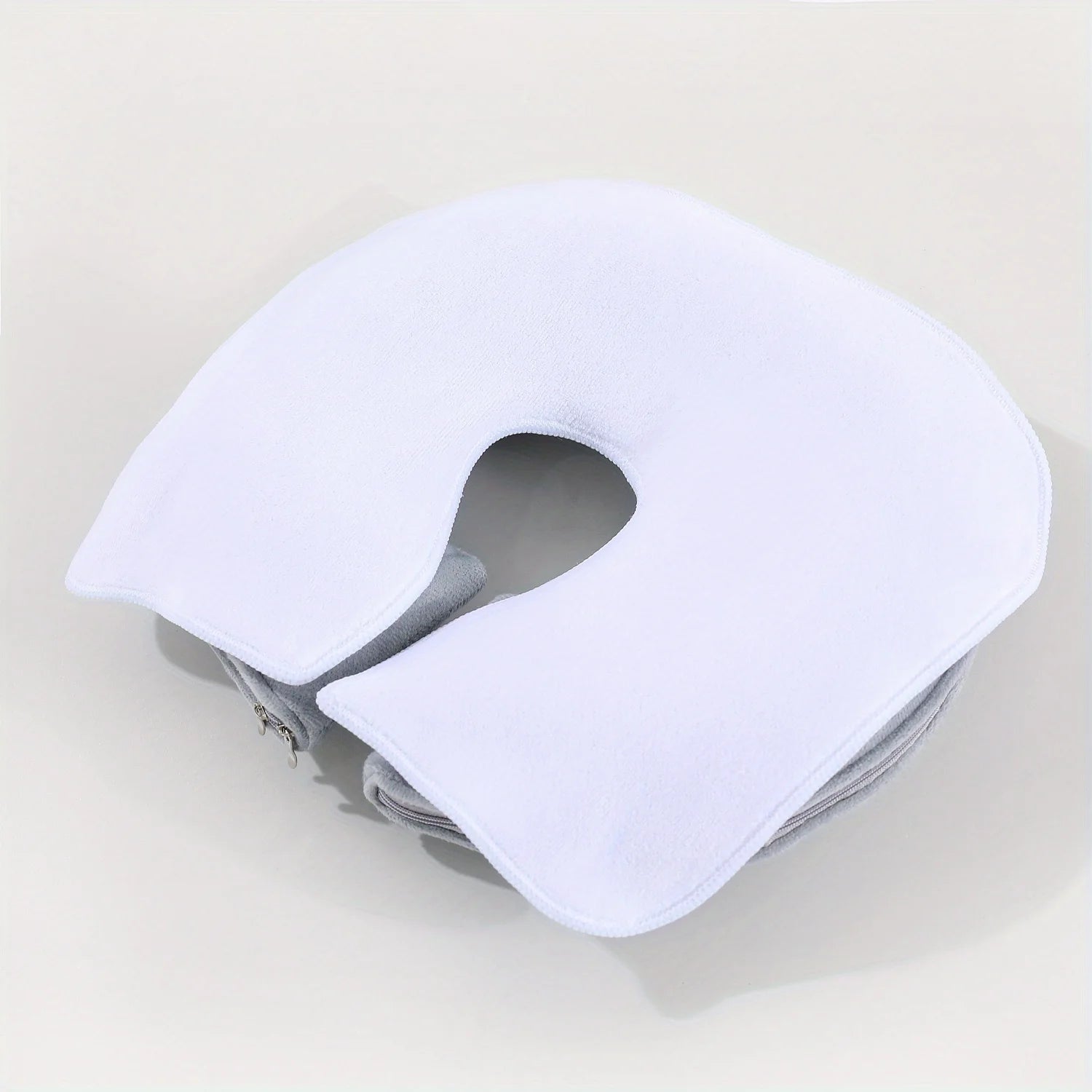 1pc Heart-Shaped U Face Perforated Massage Towel - Soft Fluffless Machine Washable Durable for Spa Beds/Tables & Beauty Parlors