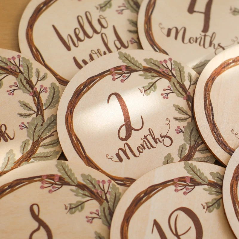 Baby Wooden Monthly Memorial Milestone Cards Flower Monthly Newborn Engraved Age Photography Accessories Baby Birthing Gift