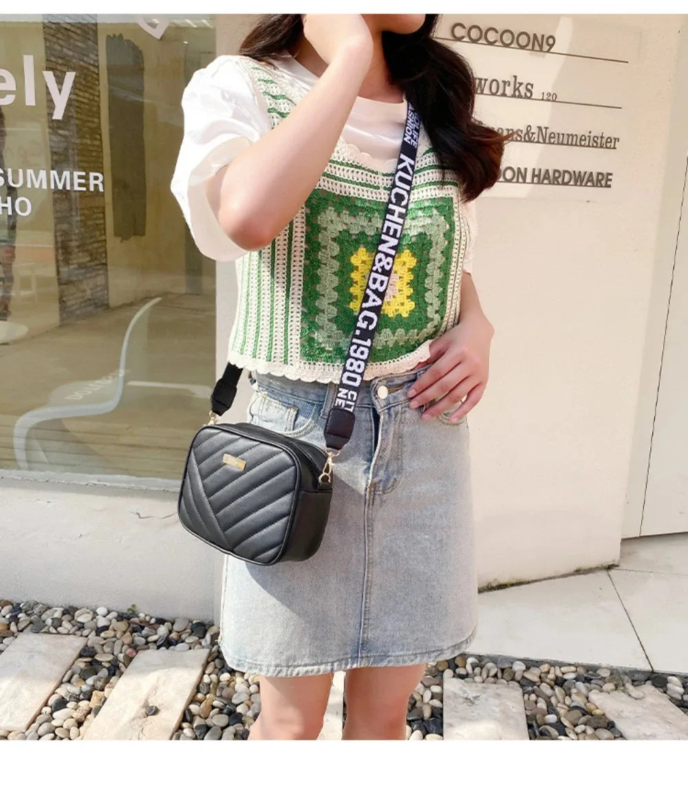 High quality women's PU rolling strip camera bag shoulder bag mobile phone bag casual crossbody bag