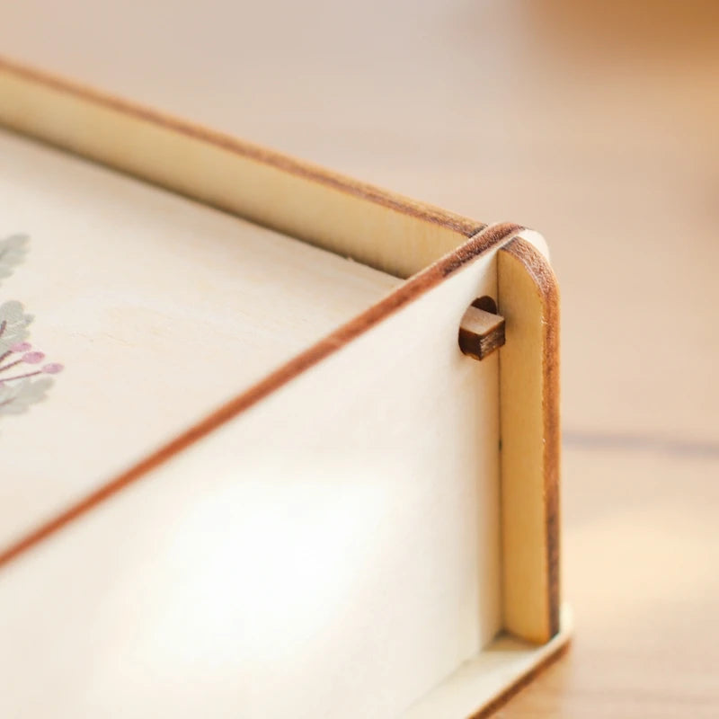 8Pcs Wooden Baby Milestone Cards Number Monthly Memorial Cards Wooden Engraved Age Photography Accessories Baby Birthing Gift