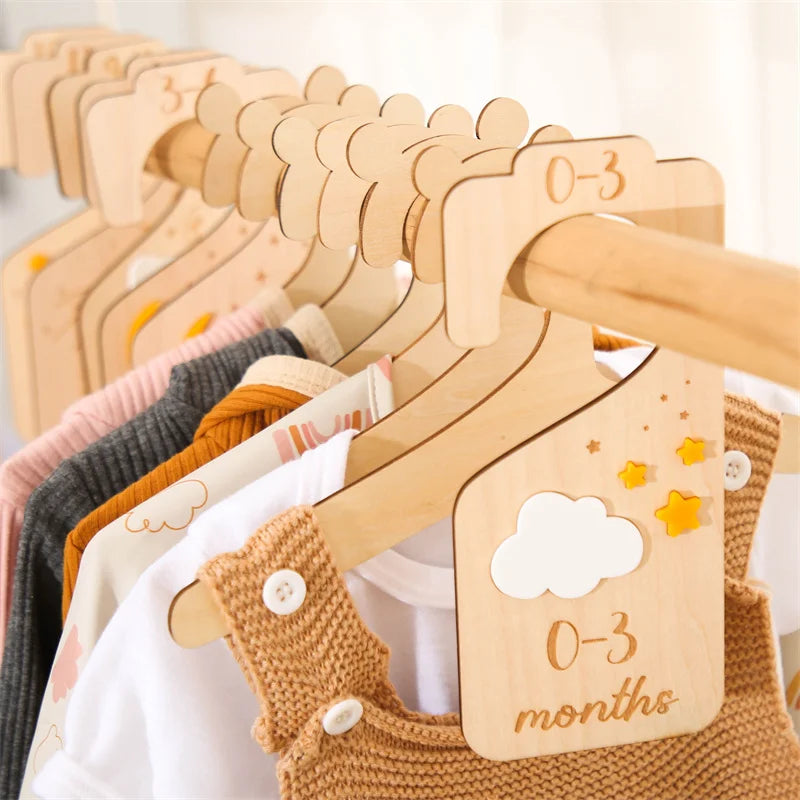Baby Wooden Dividers Closet Size Wardrobe Separator Star Moon Milestone Cards Months Organizers Kids Photography Accessories