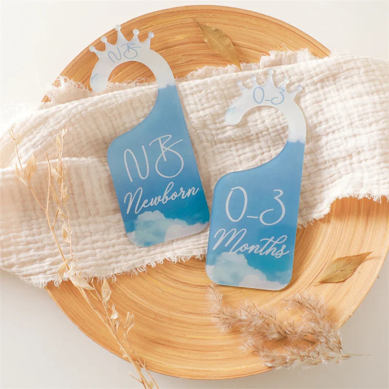 Baby Wooden Dividers Closet Size Wardrobe Separator Star Moon Milestone Cards Months Organizers Kids Photography Accessories