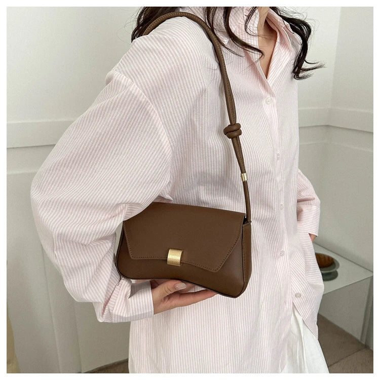 Simple Metal Buckle Handbag MessengerBag, Stylish and Versatile Shoulder Underarm Bag, Chic Baguette Bags for Women Daily Use