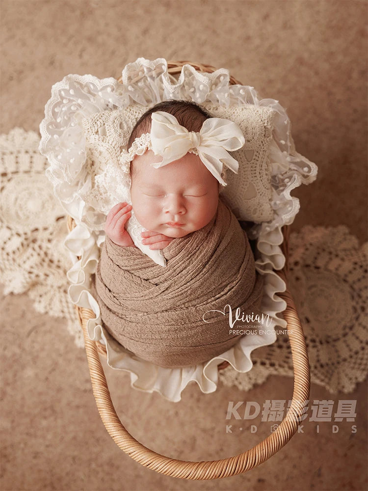 0-1month Newborn Photography Props Baby Girl Boy Cradle Prop Knitted Pompom Hat Posing Pillows Infants Studio Shooting Accessori