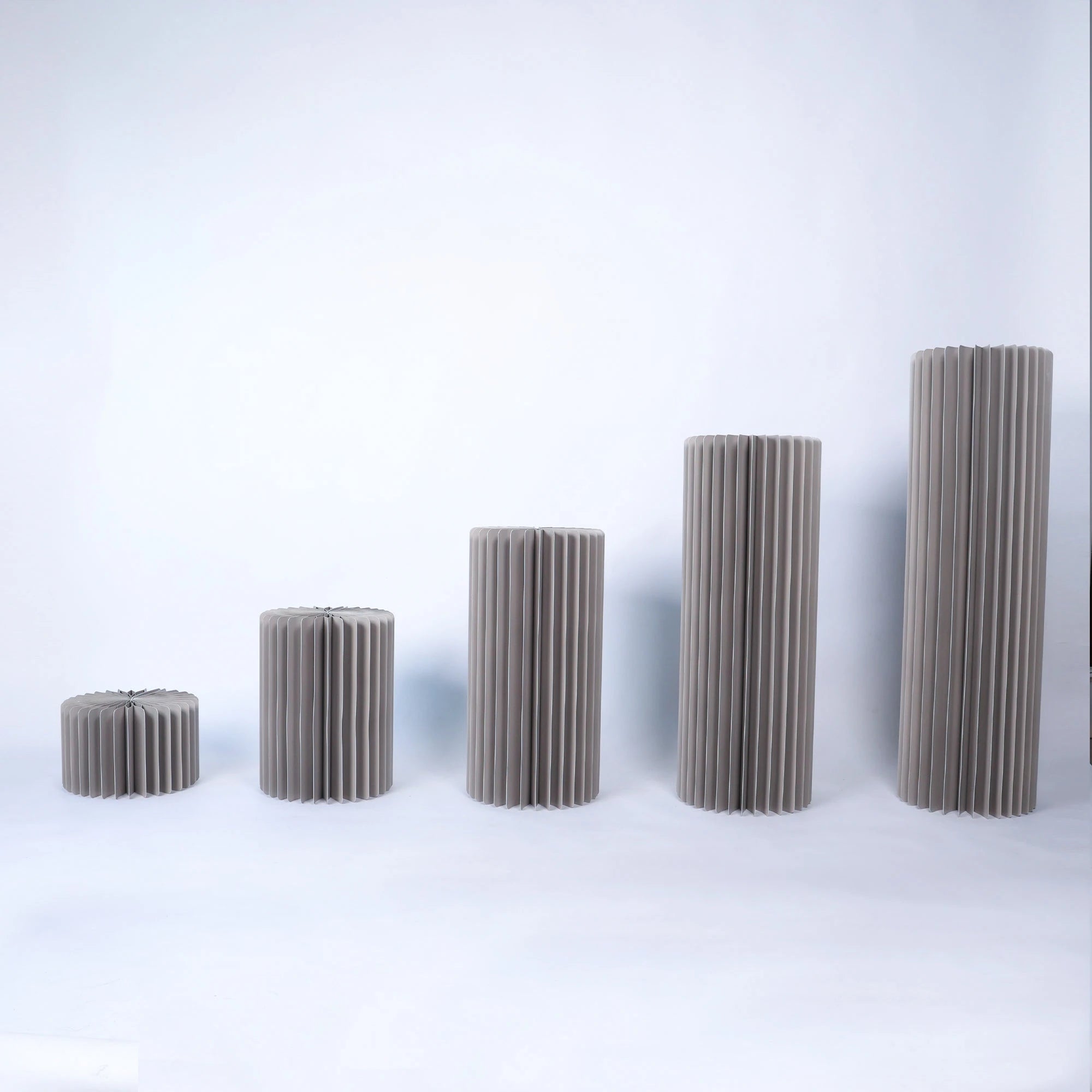 Sturdy Cardboard Column with Clear Acrylic Plate Reusable Cylinder Stands for Party,Cake Stand Pillar for Birthday Dessert Cake