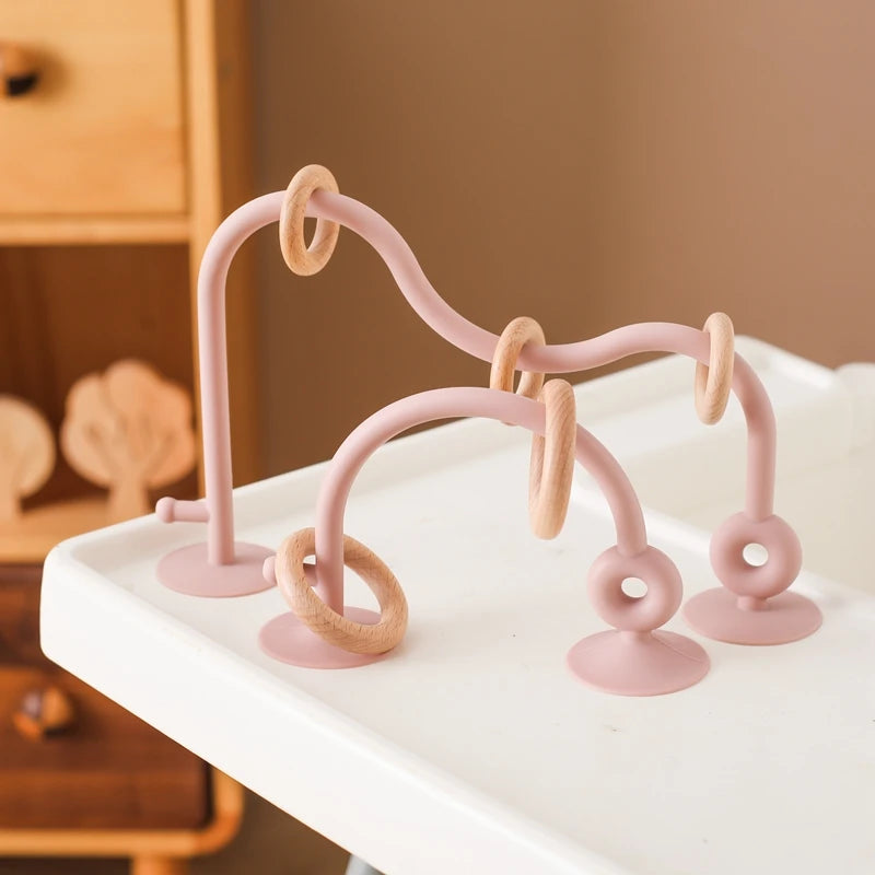 1Pcs Baby Silicone Teether Ring BPA Free Rattles Bracelet Food Grade Newborn Baby Accessories Cartoon Silicone Teething Toys