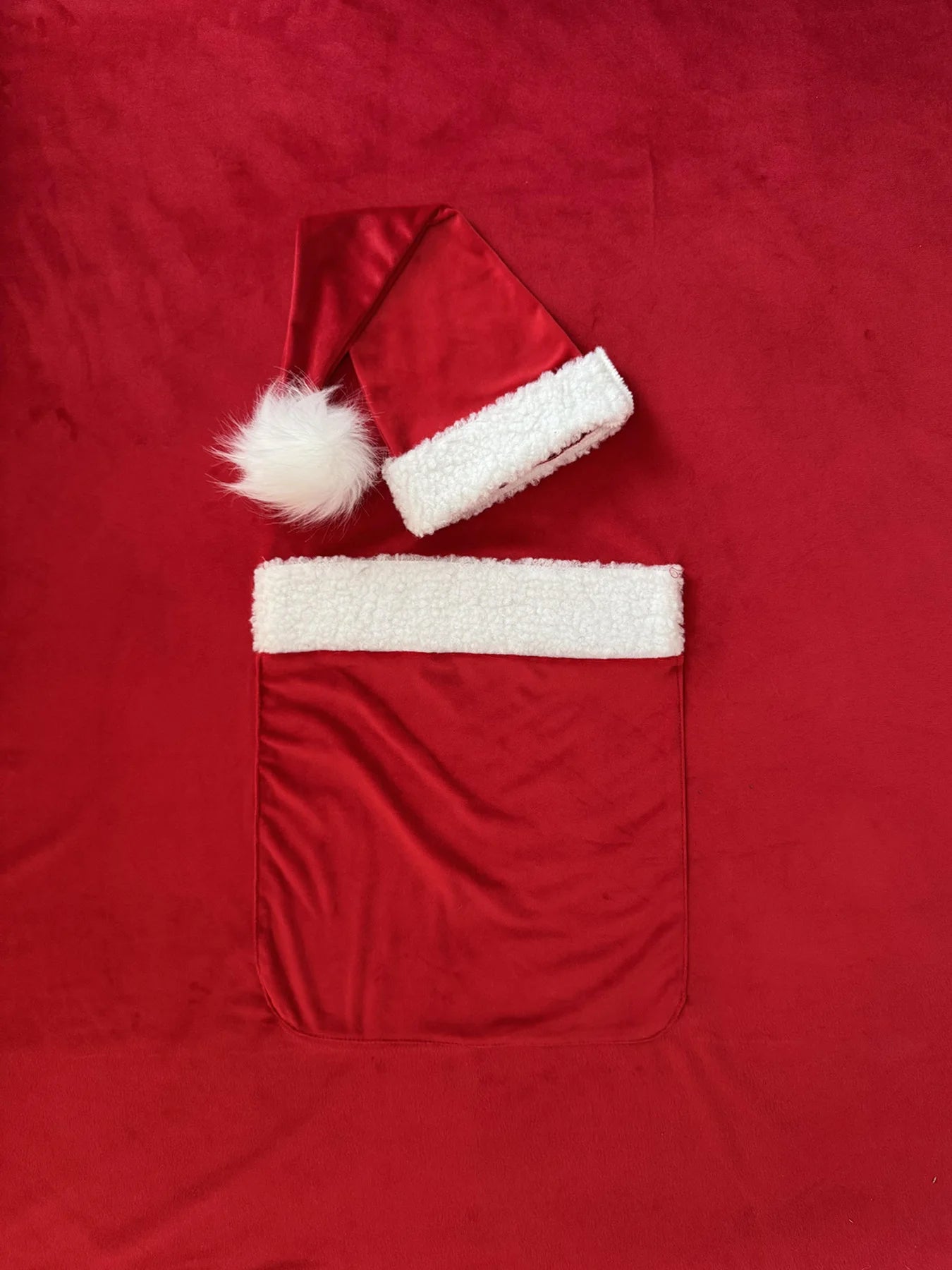 Newborn Photography Clothing Set Christmas Hat+Pocket Background Cloth 2Pcs Infant Studio Baby Photo Prop Accessory Santa Outfit
